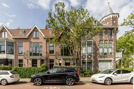 Tussenwoning te koop: Uit den Bosstraat 16, Bosch en Vaart Haarlem