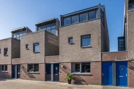 Tussenwoning te koop: Uithof 10, Hedel Hedel