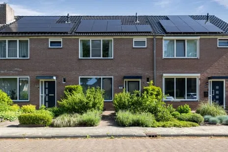 Tussenwoning te koop: Uithof 14, Schoonebeek Schoonebeek