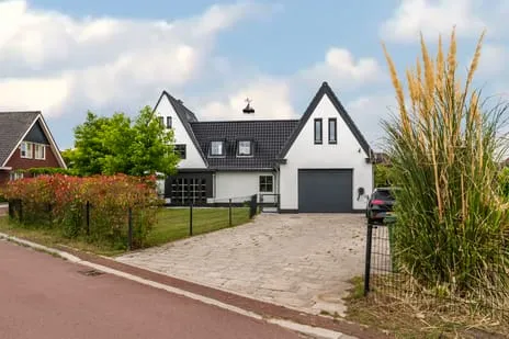 Vrijstaande woning te koop: Uithofslaan 44, De Uithof 'S-Gravenhage