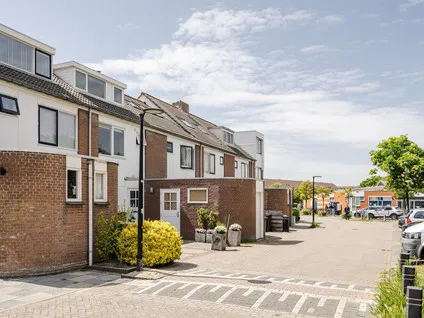 Tussenwoning te koop: Uitvaltij 5, Vinkeveld Zuid Noordwijk