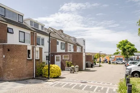 Tussenwoning te koop: Uitvaltij 5, Vinkeveld Zuid Noordwijk (Zh)