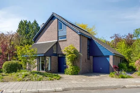 Vrijstaande woning te koop: Ulenpas 82, Ooievaarsnest Eindhoven
