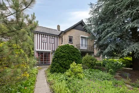 Vrijstaande woning te koop: Ulvenhoutselaan 137, Ginneken Breda