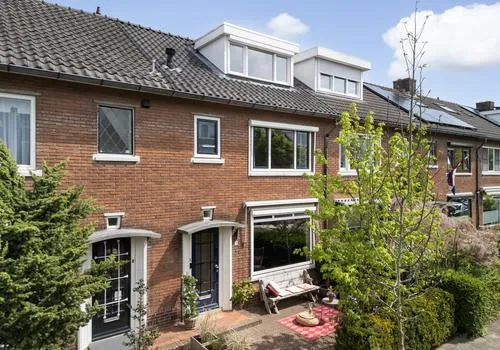 Tussenwoning te koop: Urlusstraat 31, Halve Maan-Zuid Utrecht