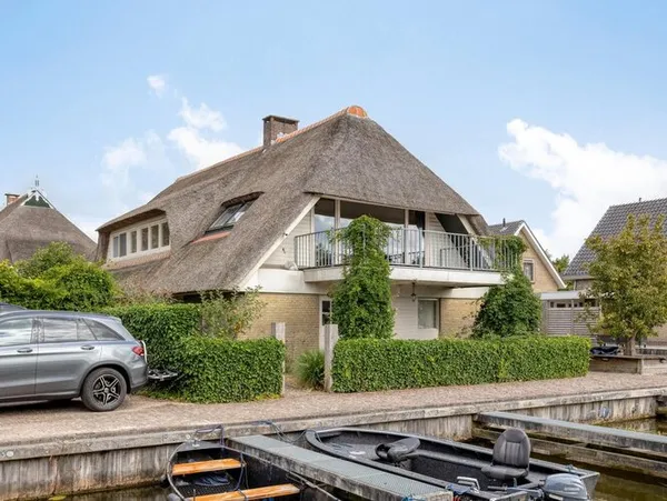 Koopwoning: Utbuorren 16 in Terherne - €1.100.000 - 280m²