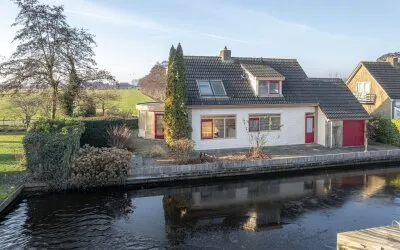 Vrijstaande woning te koop: Utbuorren 33, Terherne