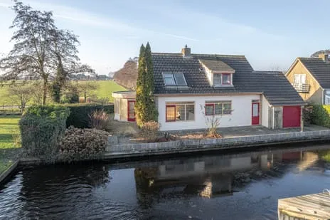 Vrijstaande woning te koop: Utbuorren 33, Terherne Terherne