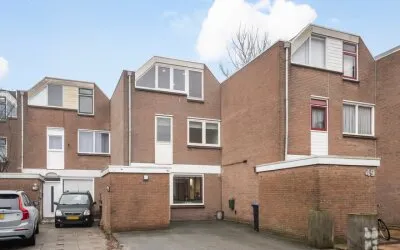 Tussenwoning te koop: Utrechtlaan 47, Hoevenbuurt Vlaardingen
