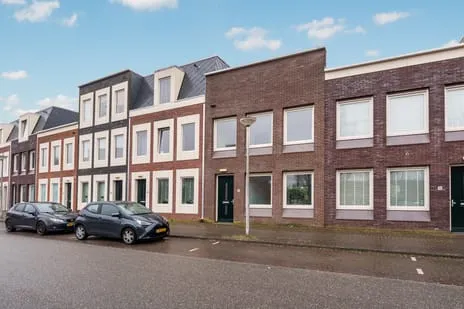 Tussenwoning te koop: Utrechtse Heuvelrug 28, Vleuterweide-West Vleuten