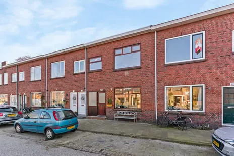 Tussenwoning te koop: Utrechtse Jaagpad 87, Leiden