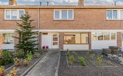 Tussenwoning te koop: Utrechtsestraat 43, Creil-woonkern Creil