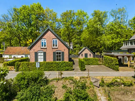 Twee-onder-één-kap te koop: Utrechtseweg 40, Aan de Beek Heelsum