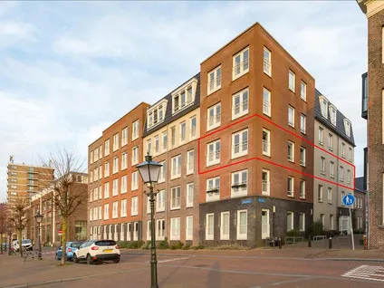 Appartement te koop: V.O.C.-plein 10, Rotterdam
