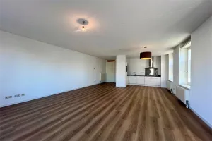 Woning te huur: V.O.C.-plein, Delfshaven Rotterdam