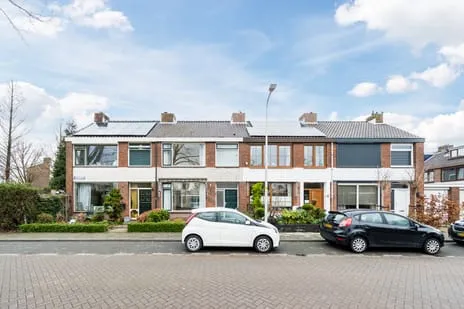 Tussenwoning te koop: v Mecklenburg Schwerinlaan 4, Oranjewijk Zuid Waddinxveen