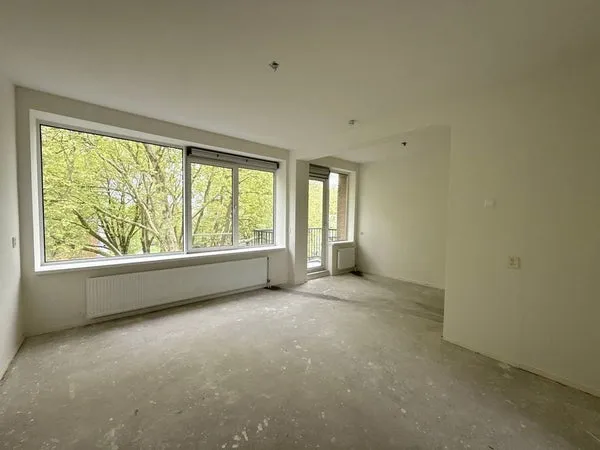 Appartement te huur: Vaarnerkamp 36, Zuidwijk Rotterdam