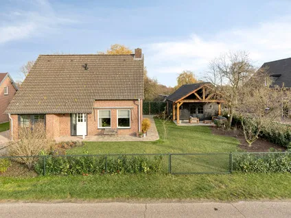 Vrijstaande woning te koop: Vaartdijk 11, Ravel Someren