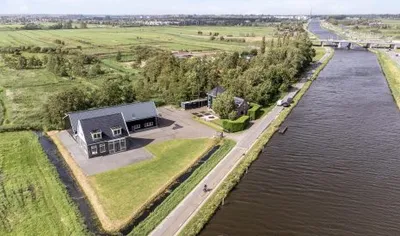 Koopwoning: Vaartdijk 23A in Assendelft - €1.550.000 - 209m²