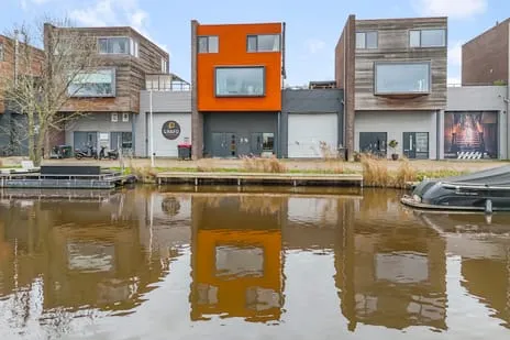 Appartement te koop: Vaartdijk 3N, Industriebuurt Wormerveer