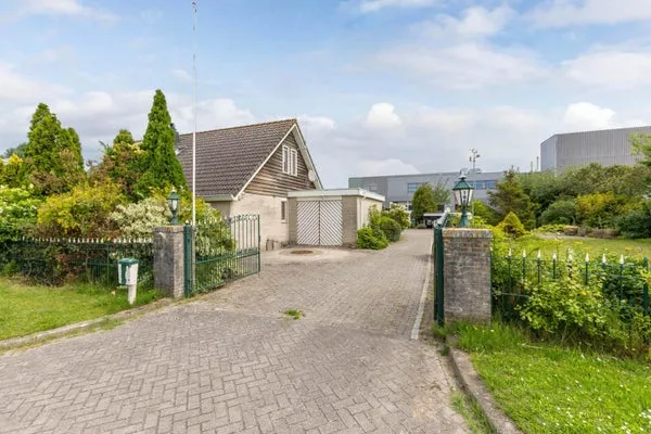 Vrijstaande woning te koop: Vaartweg 164, Industrieterrein Noordersluis West Lelystad