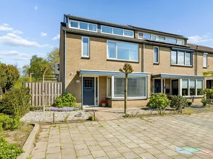 Hoekwoning te koop: Vaarzenhof 402, Raam Uden