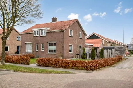 Twee-onder-één-kap te koop: Valckeniersweg 24, Haulerwijk-Hoofdweg Haulerwijk