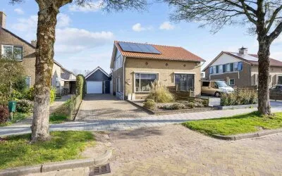 Twee-onder-één-kap te koop: Valckeniersweg 38, Haulerwijk-Hoofdweg Haulerwijk