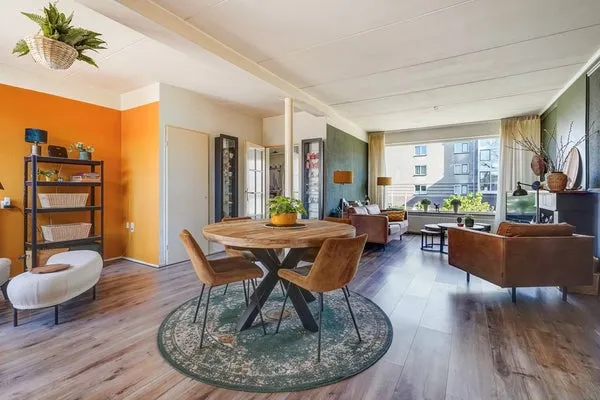 Terraced house for sale: Valckslootlaan 8, Oranjebuurt Hillegom