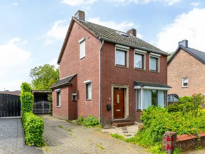 Vrijstaande woning te koop: Valderenstraat 67, Lindenheuvel Geleen