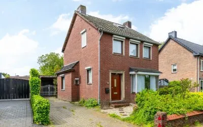 Detached house for sale: Valderenstraat 67, Lindenheuvel Geleen