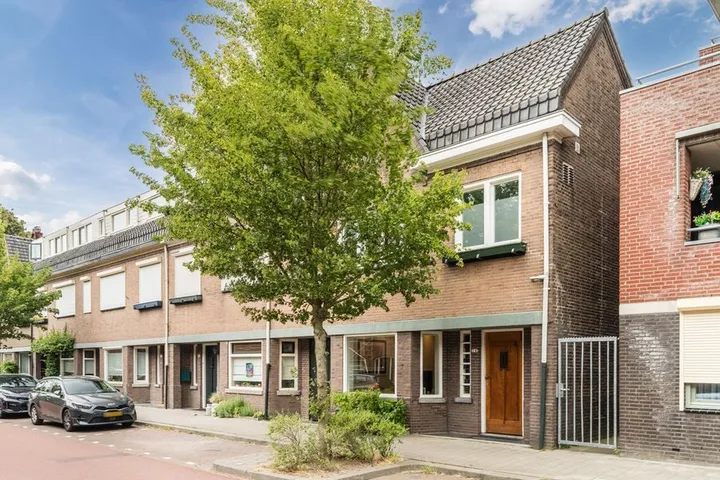 Hoekwoning te koop: Valentijnstraat 14, Hoefstraat Zuid Tilburg