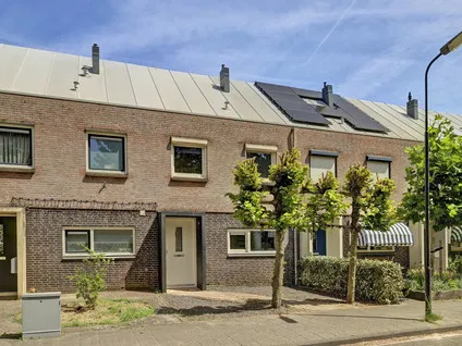 Tussenwoning te koop: Valeriaan 20, Empel oost 'S-Hertogenbosch