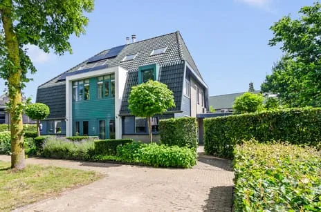 Twee-onder-één-kap te koop: Valeriaan 31, Groot Corlaer Nijkerk