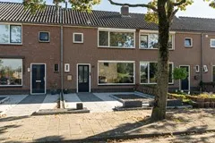 Tussenwoning te koop: Valeriaanstraat 31, Waalwijk