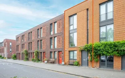 Tussenwoning te koop: Valeriaanweg 255, Hoge Weide Utrecht