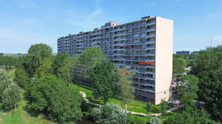 Apartment for sale: Valeriusrondeel 69, Valeriusbuurt Capelle Aan Den Ijssel