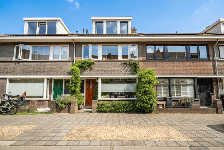 Terraced house for sale: Valeriusstraat 108, Vettenoordse Polder Oost Vlaardingen