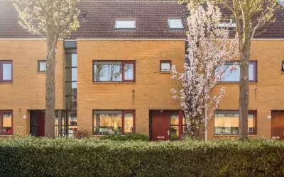 Tussenwoning te koop: Valetaweg 62, Danswijk Noordwest Almere