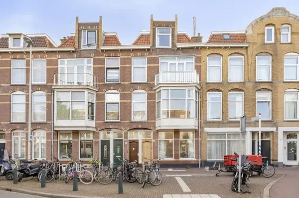 Appartement te koop: Valkenboslaan 182, Valkenboskwartier 'S-Gravenhage