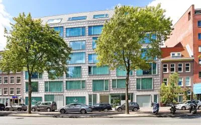 Appartement te huur: Valkenburgerstraat 136B, Uilenburg Amsterdam