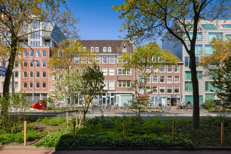 Studio te koop: Valkenburgerstraat 176-3, Uilenburg Amsterdam