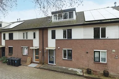 Tussenwoning te koop: Valkenburgsingel 138, Beverwaard Rotterdam