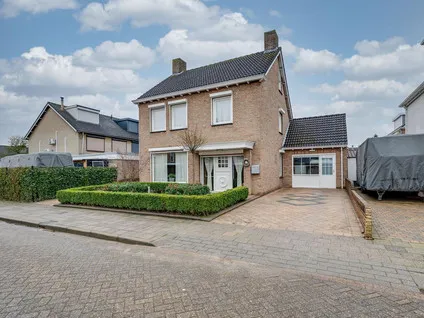 Twee-onder-één-kap te koop: Valkendonk 33, Sint Willebrord St. Willebrord