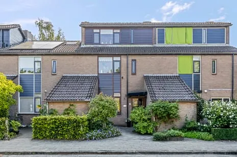 Tussenwoning te koop: Valkenhof 71, Strijland-west Nijkerk