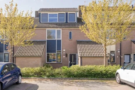 Tussenwoning te koop: Valkenhof 85, Strijland-west Nijkerk