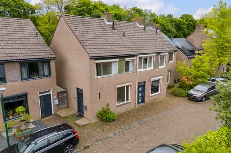 Corner house for sale: Valkenhorst 35, Cuijk Padbroek Cuijk