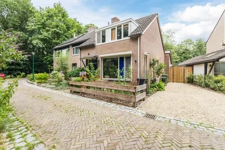 Tussenwoning te koop: Valkenhorst 5, Cuijk Padbroek Cuijk