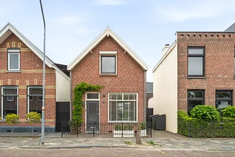 Vrijstaande woning te koop: Valkenierslaan 129, Blauwe Kei Breda