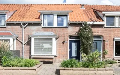 Tussenwoning te koop: Valkenierstraat 34, Fatima West Tilburg
